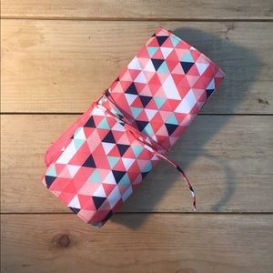 *FREE with purchase* Brush roll/makeup bag