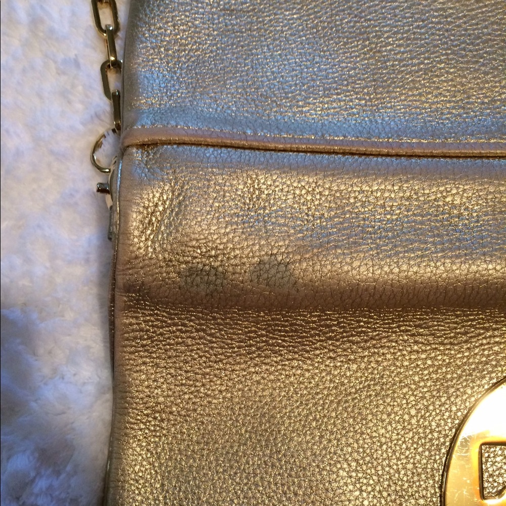 Extra Tory Burch pics