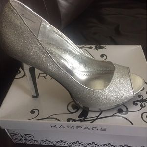 Elegant Silver Open Toe Dress Shoes