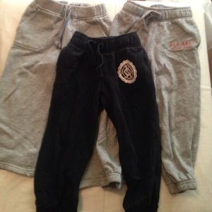 😃(3) Old Navy 3t play pants for $10😃