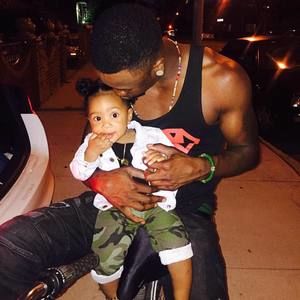 Meet your Posher, Travis