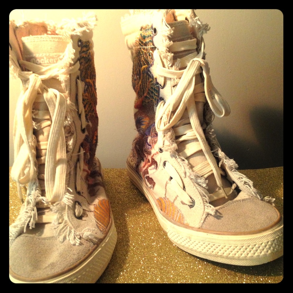 Dockers size 10 - Picture 1 of 3