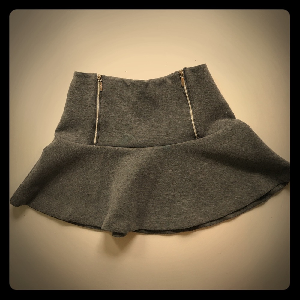 Short skirt