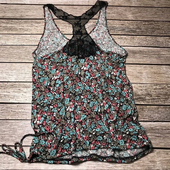 Bundle of 2 Super-Soft Tops - Picture 2 of 8