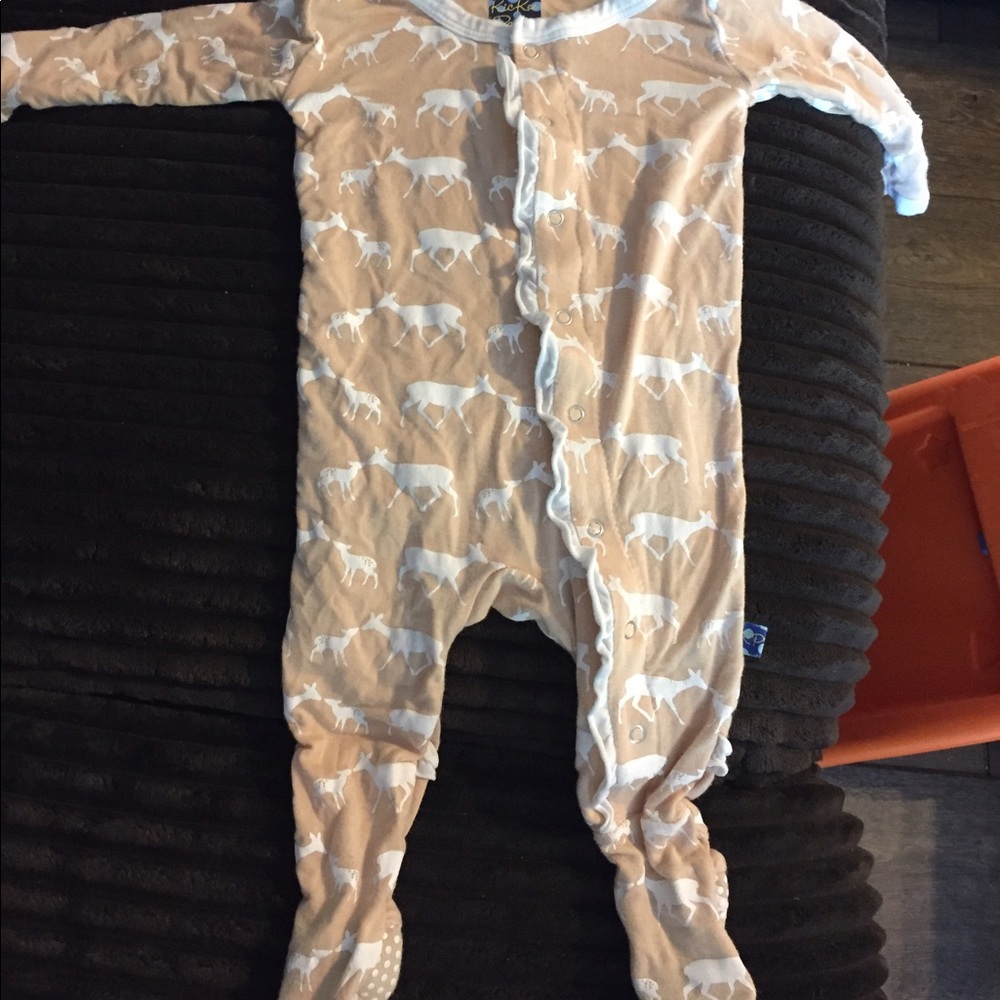 Fawn kickee pants