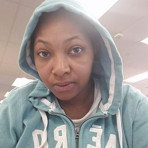 Meet your Posher, Karla