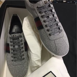 Men Gucci Bambi fashion sneakers