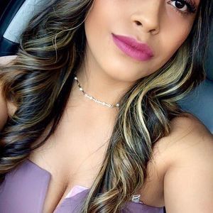 Meet your Posher, Rossy