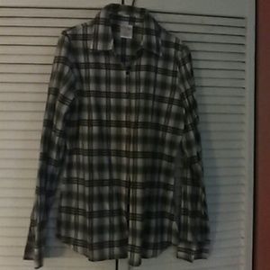 Ladies shirt. Never worn