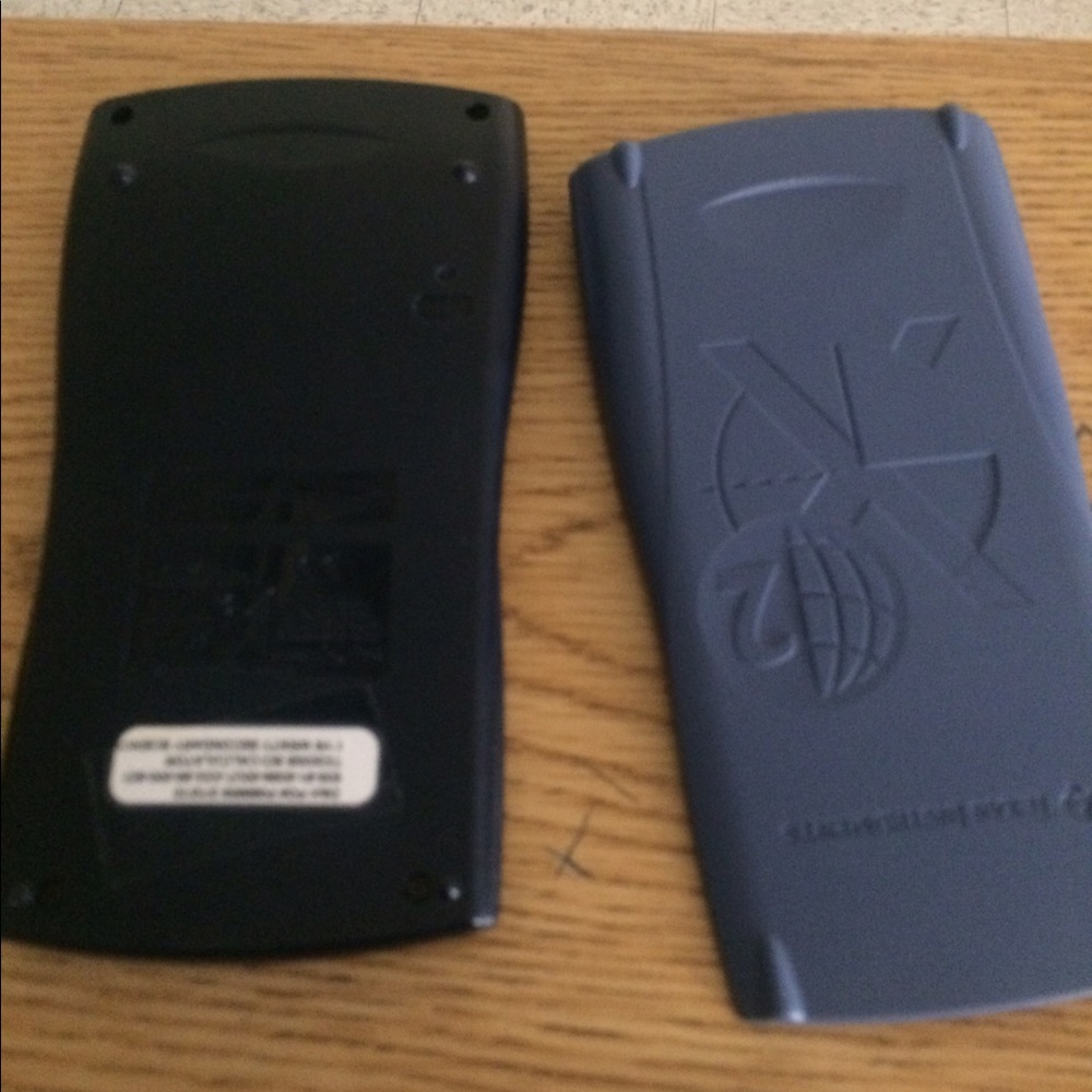 Texas Instruments calculator - Picture 3 of 3