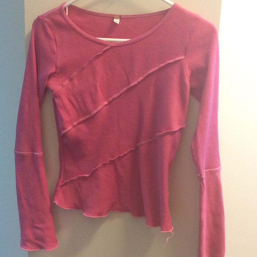 Pink bell sleeve tshirt