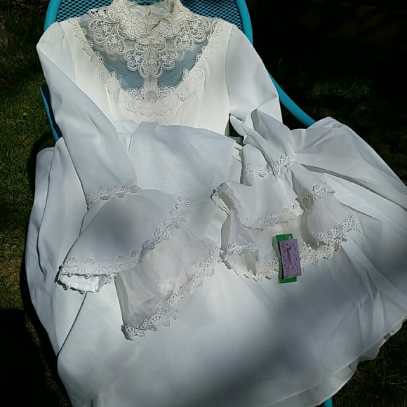 1970's NWT Lace Wedding Gown Vintage White - Picture 8 of 8