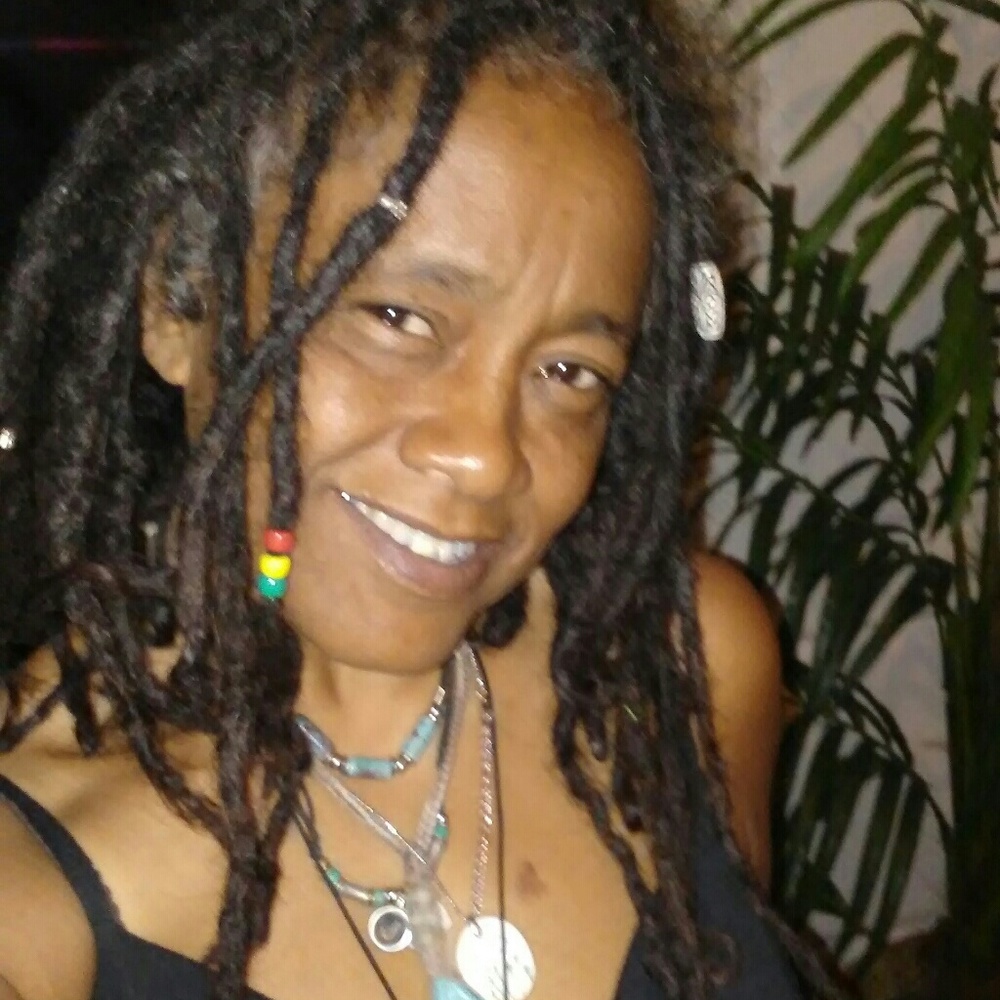 Meet your Posher, Rhonda