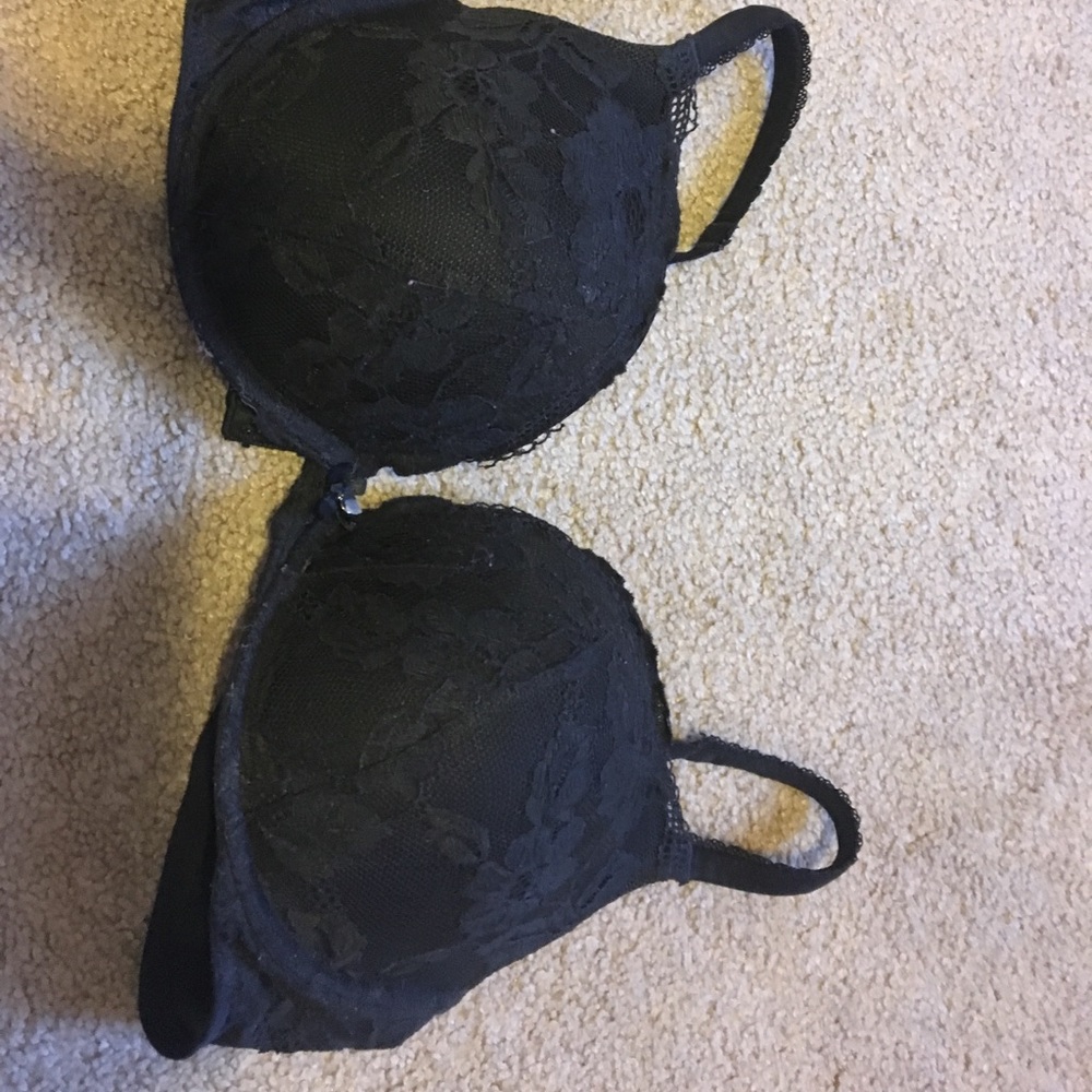 Victoria's Secret push up bra 34DD