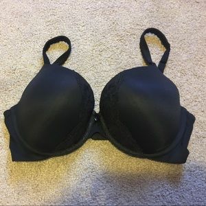 Victoria's Secret bra. 34DD
