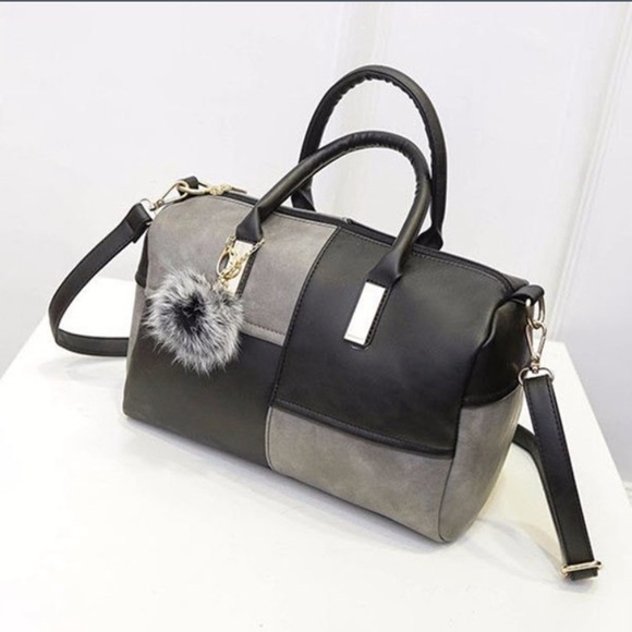 😱LAST ONE!😱PU Leather Crossbody Purse - Picture 4 of 5