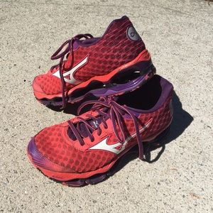 Mizuno Women's Asics