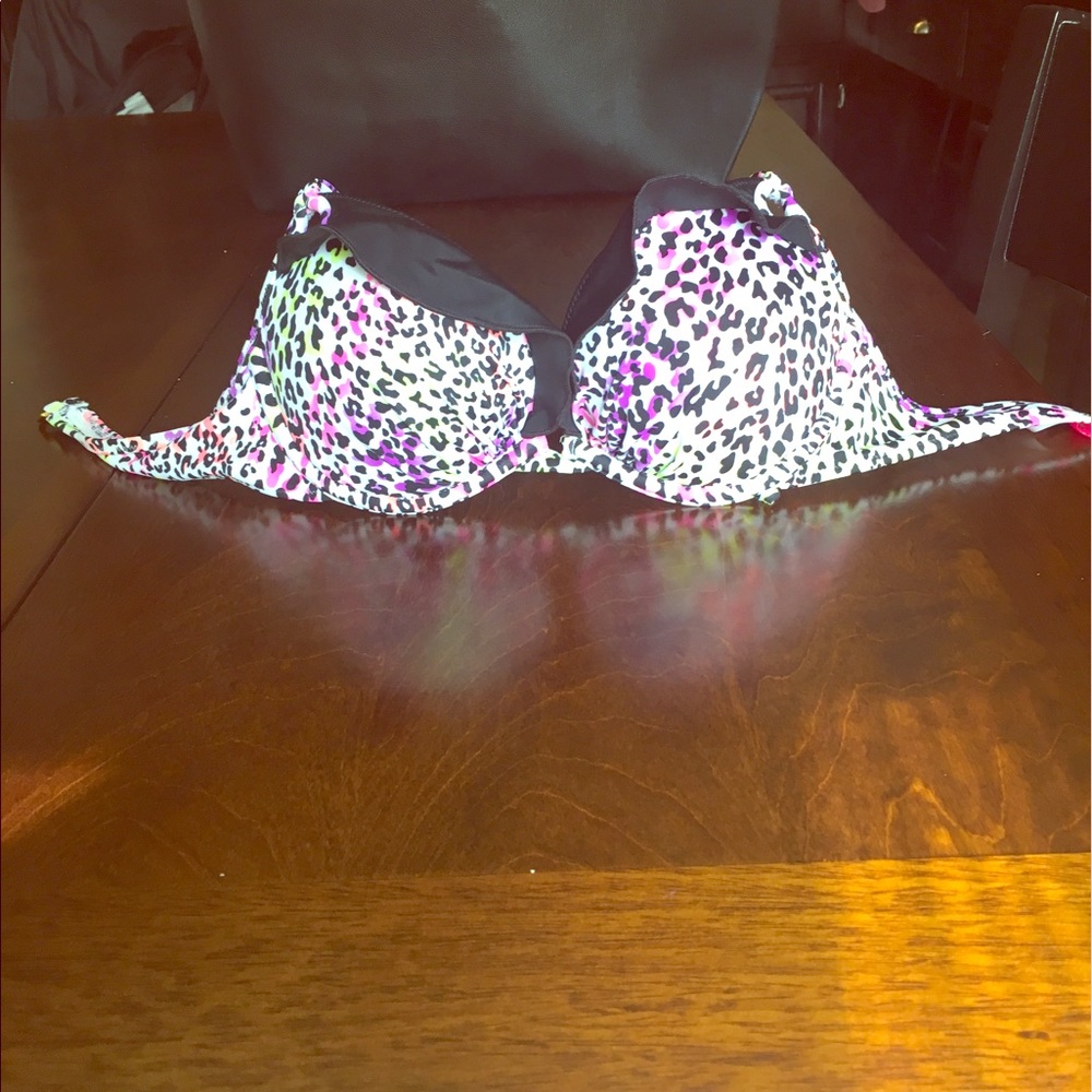 VS swim suit top, very cute!