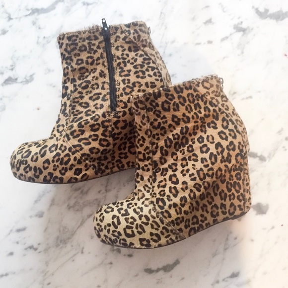 jeffrey campbell leopard booties