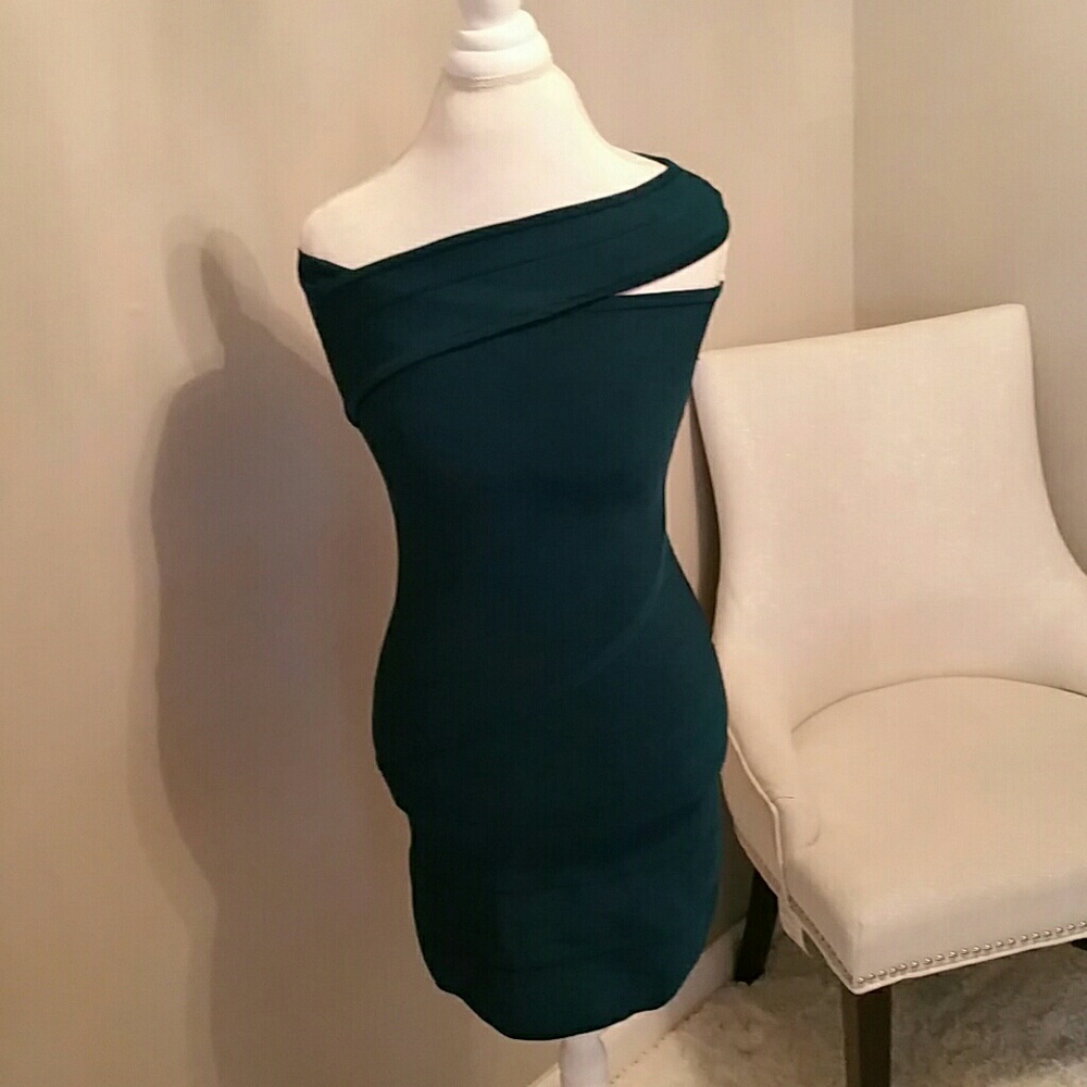 Bebe Teal Bodycon dress!