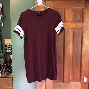 Maroon t-shirt dress from forever 21
