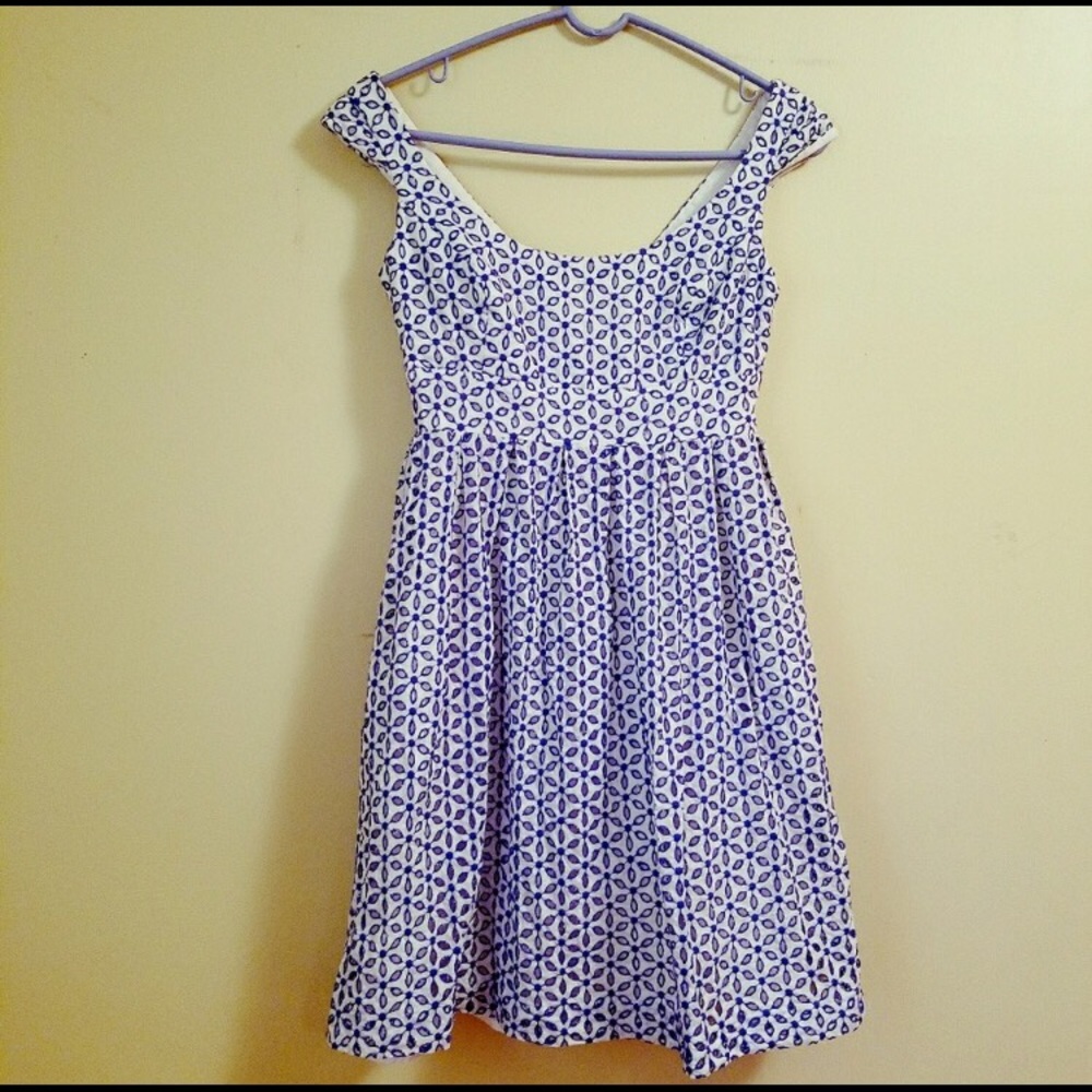 Shoshanna Eyelet Dress Sz 2