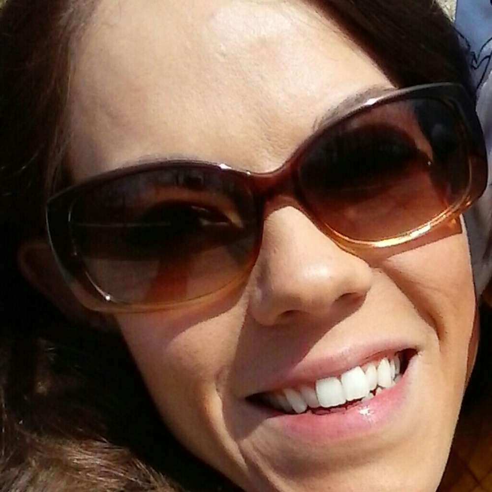 Meet your Posher, Marie