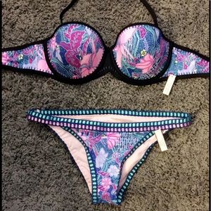 New Gorgeous Victoria's Secret top 34DD