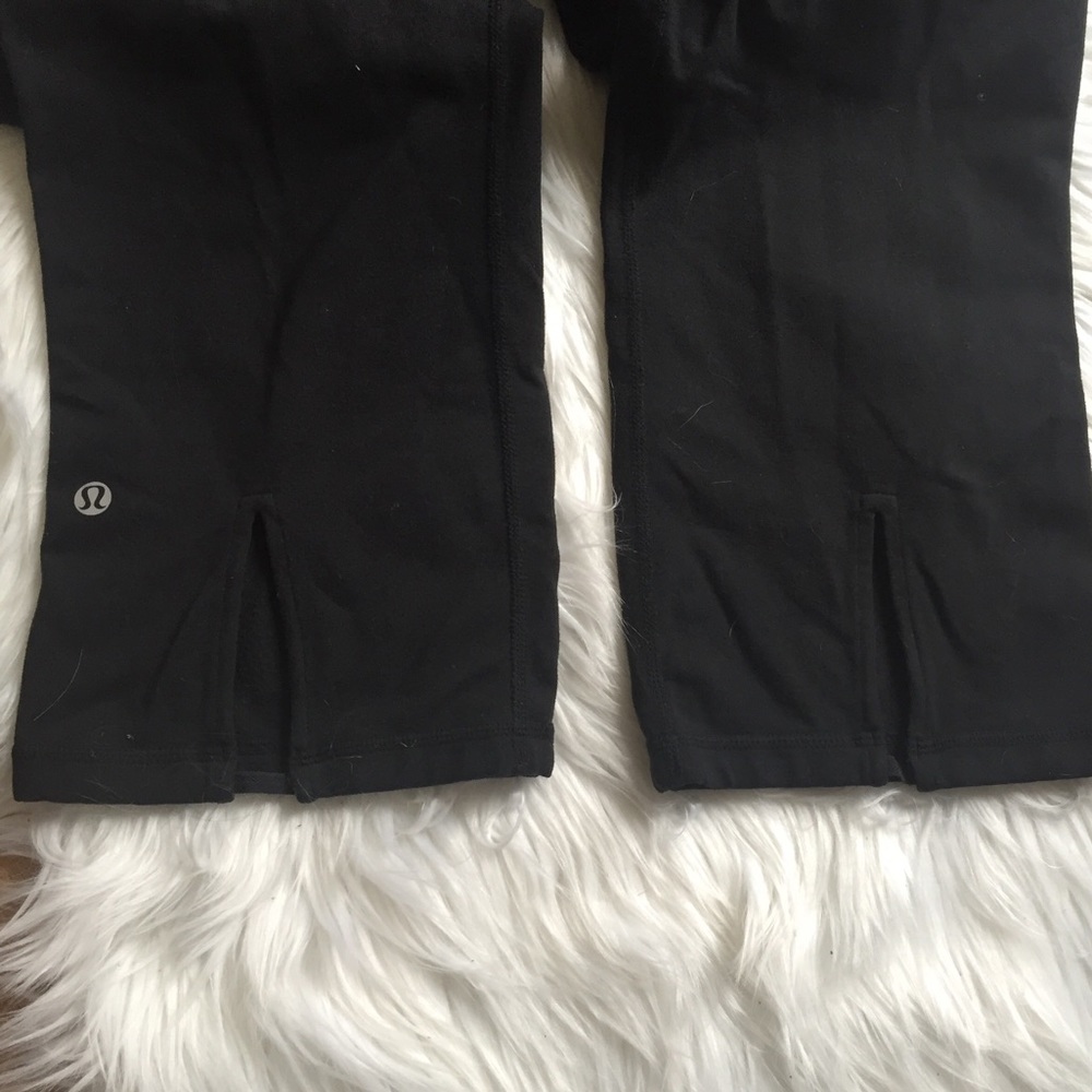 LuLuLemon Crop Pant w/ Slit Manifesto Graffiti - Picture 4 of 4