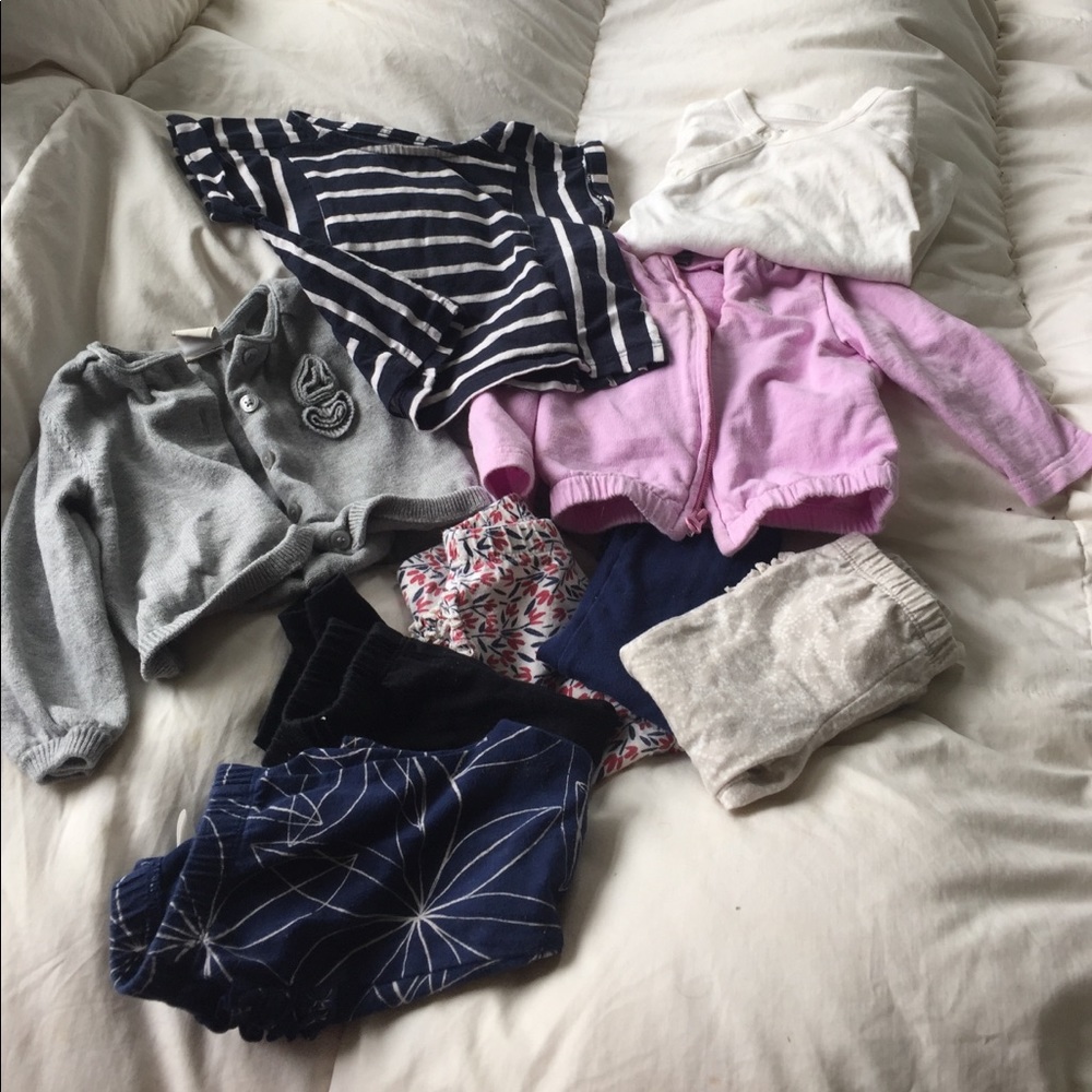 Lot of old navy clothing 6-12 mo girl