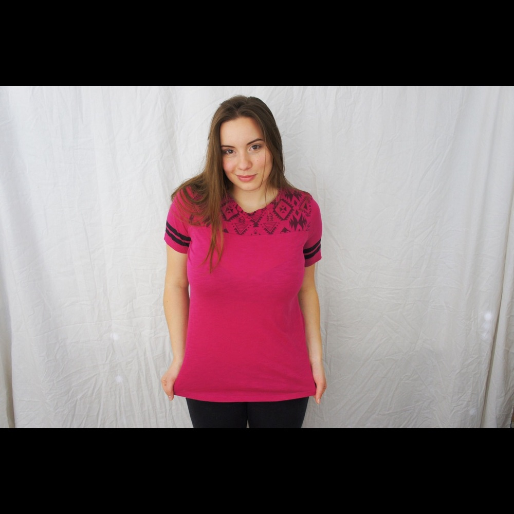 PINK Tshirt