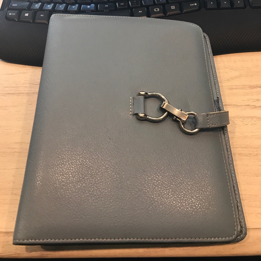 Franklin Covey Classic Size Binder