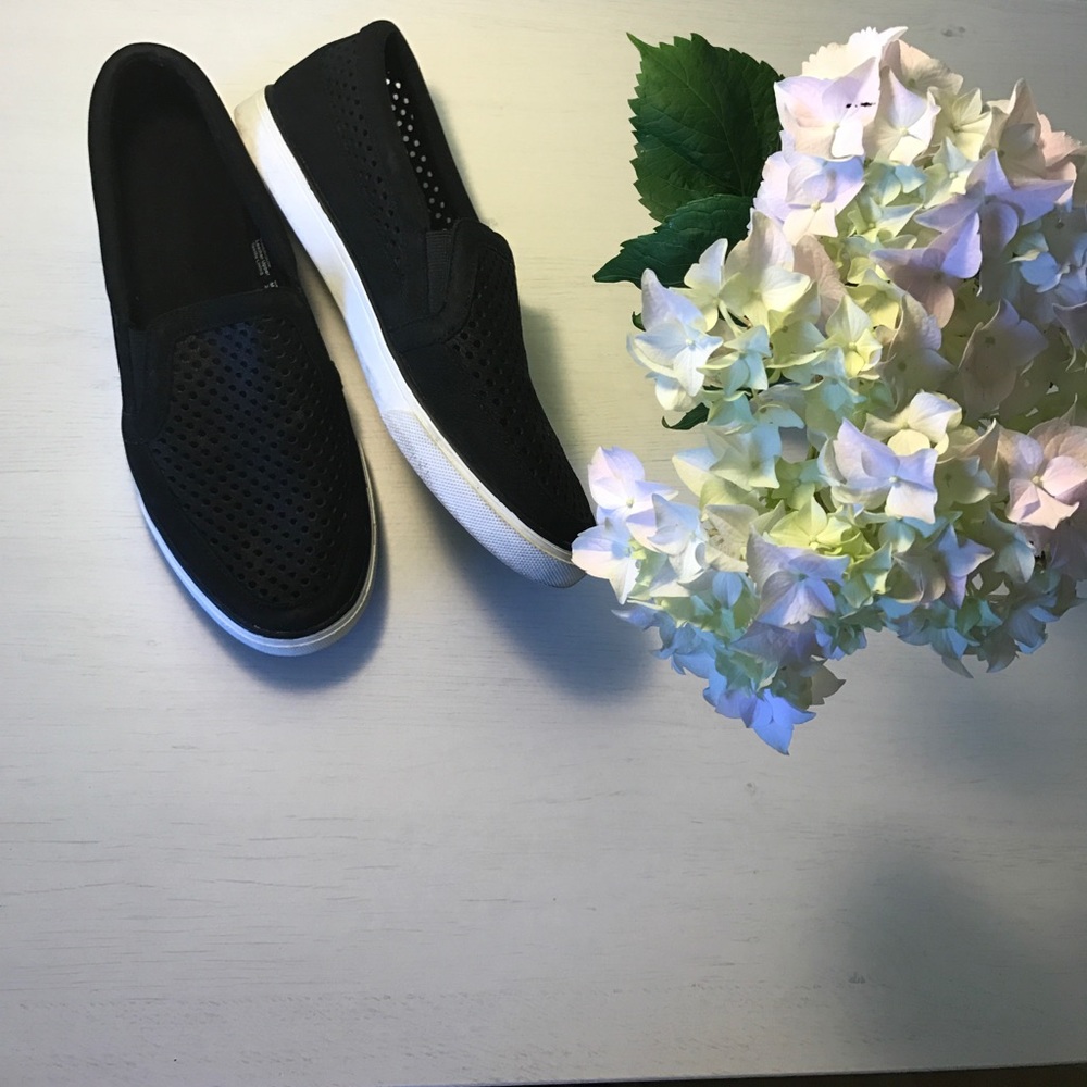 Nine West  black shoes