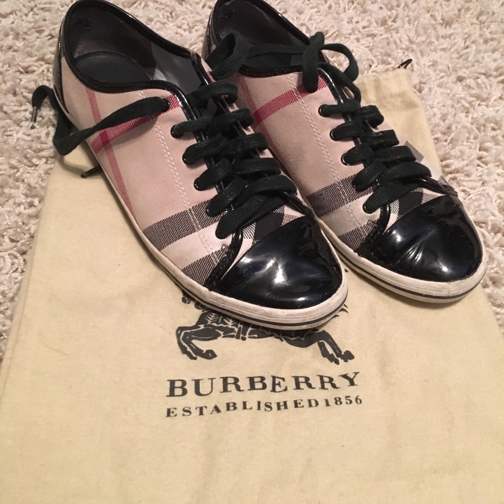 Burberry Sneakers