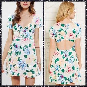 NEW Reformed by Reformation Summer Floral Dress
