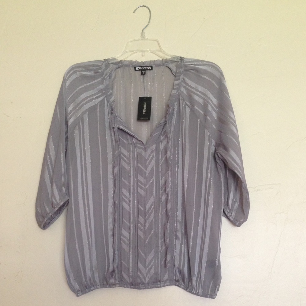 NWT Express Sheer 3/4 Sleeve Blouse
