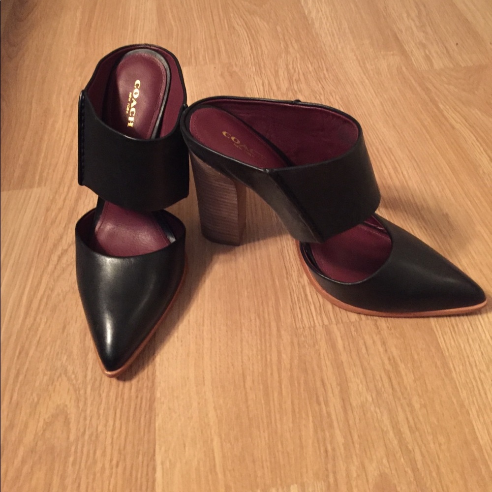 COACH Leather Mule. Worn once!!
