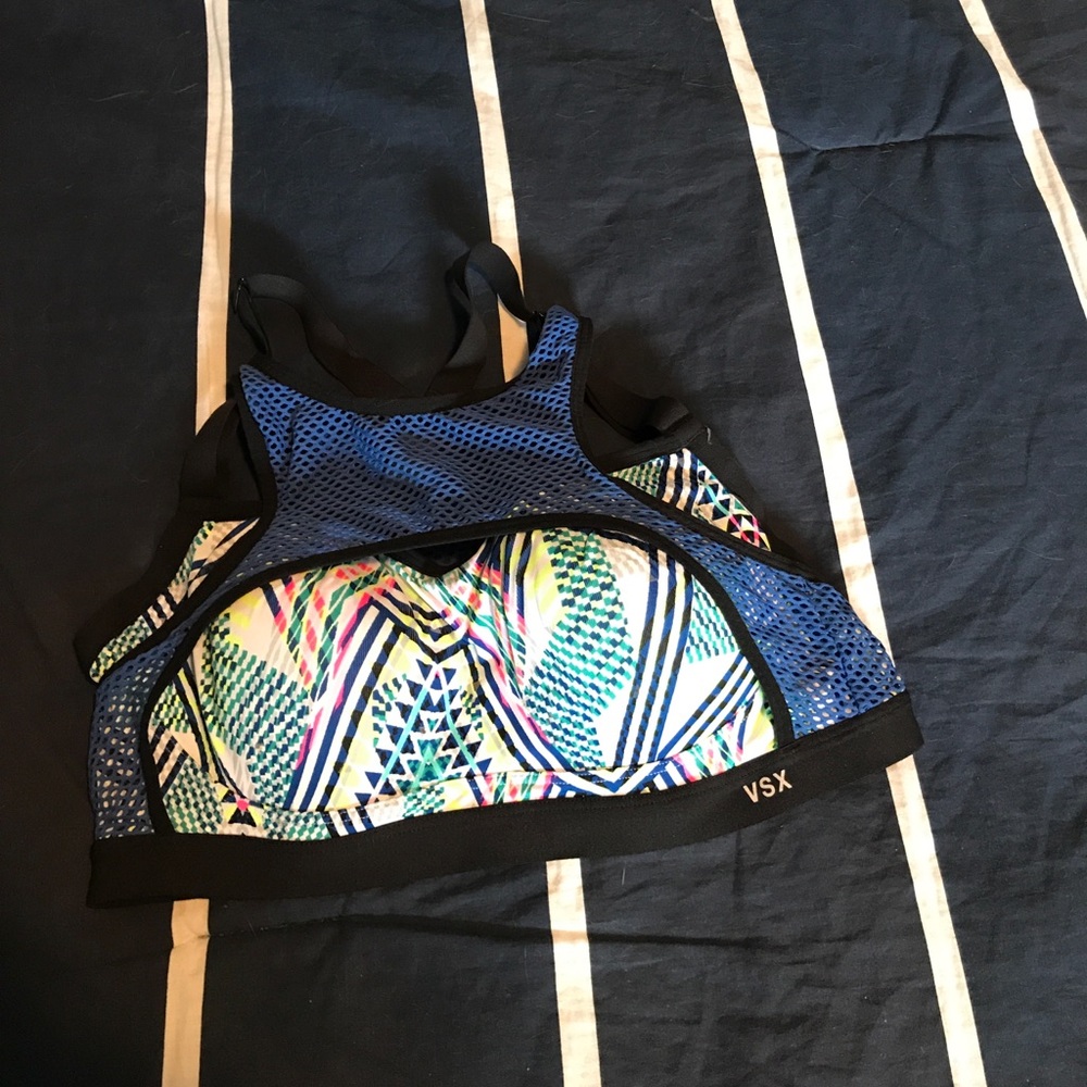 Victoria's Secret sport bra 36C