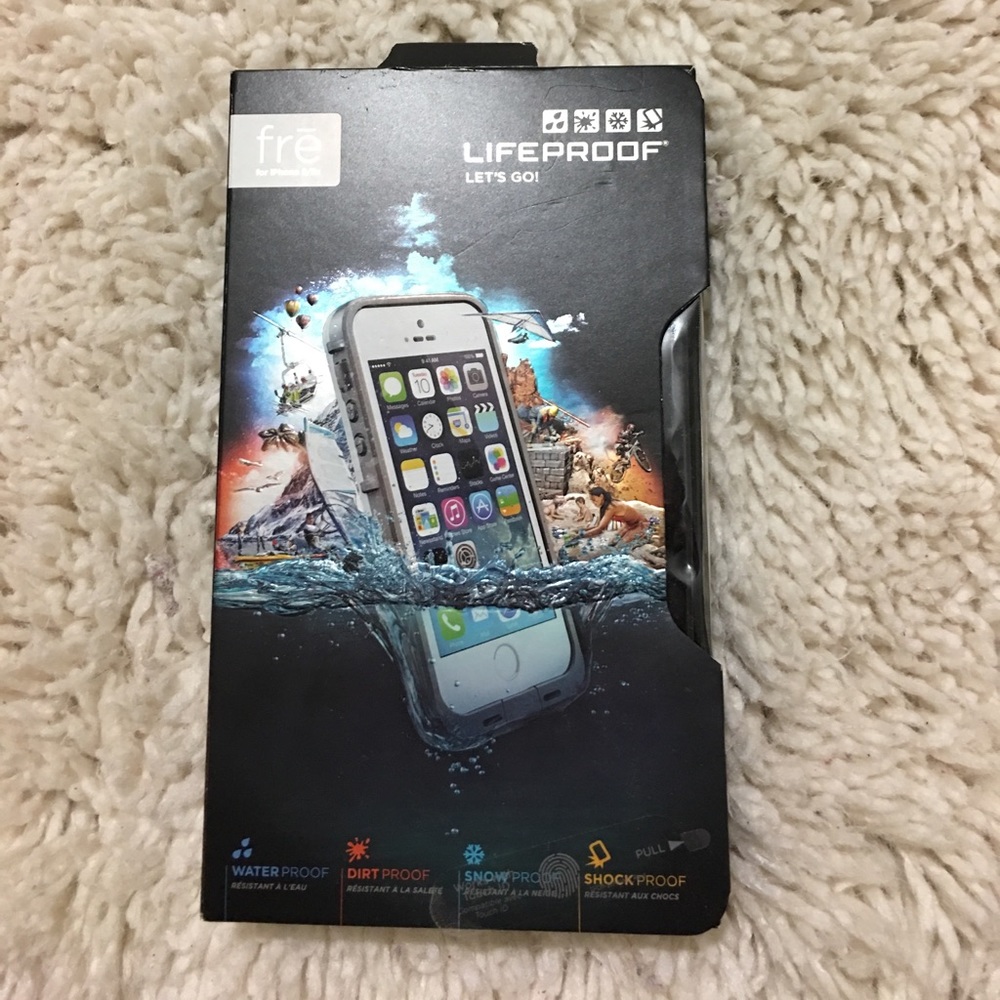 iPhone 5 life proof case