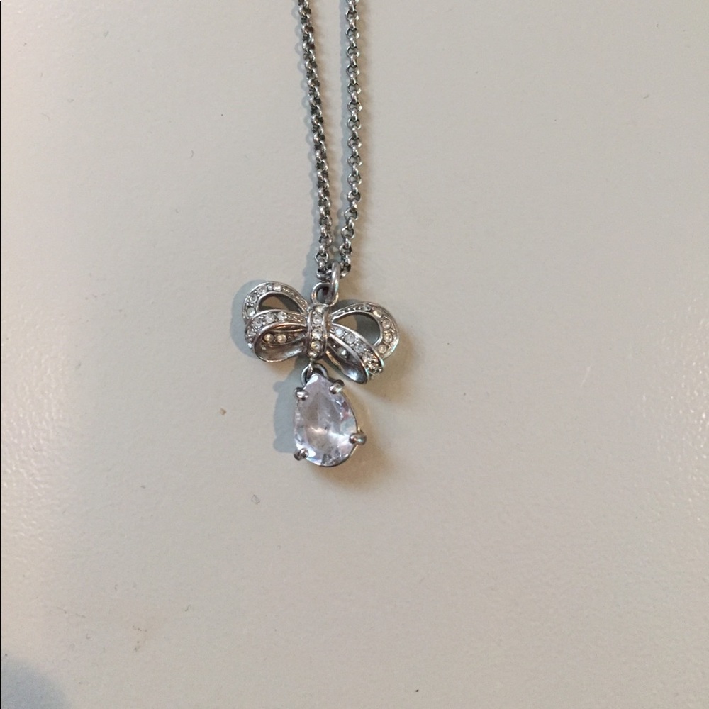Juicy couture bow necklace