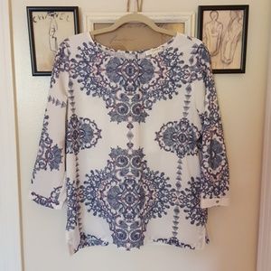 Cute cream & navy blouse