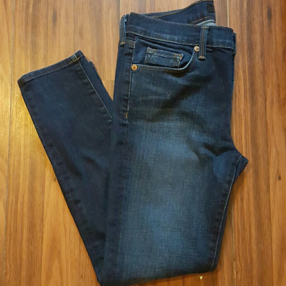 J Brand capri jeans 28