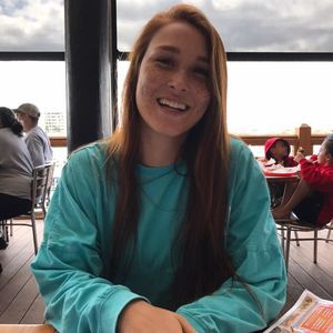 Meet your Posher, Alysa