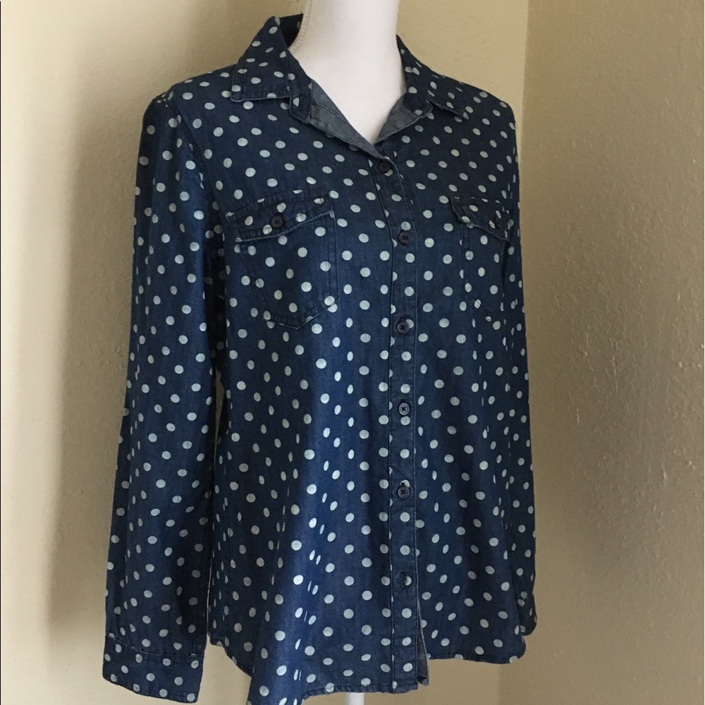 Chambray button up with large polka dot print