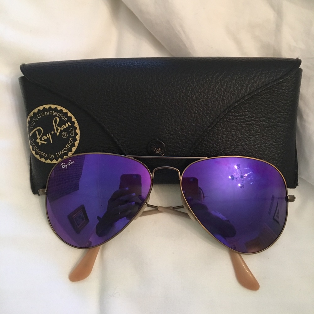 Purple reflective rayban avaitors
