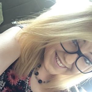 Meet your Posher, Katelynn