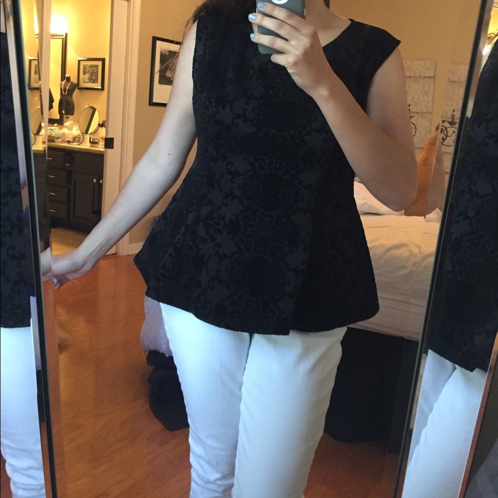 Forever 21 Black Top NWT