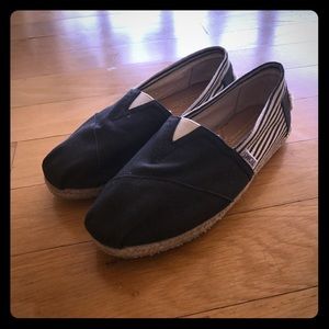Toms Black and White Striped Canvas Shoes