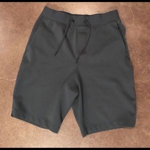 Lululemon Mainstay Short 9"
