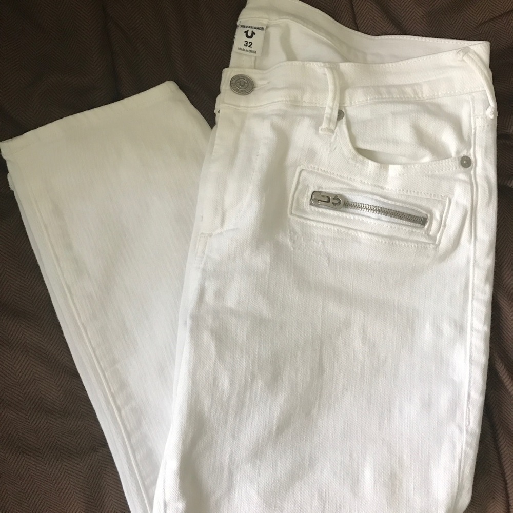 True Religion White Capri jeans